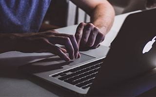 德甲冬歇期专访皮萨罗、赫韦德斯 ——半程看点大盘点